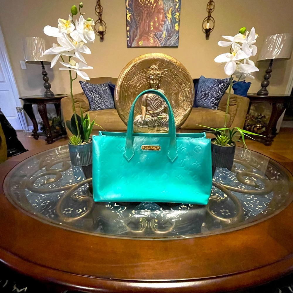 Louis Vuitton Vernis Wilshire PM